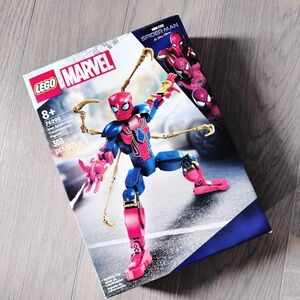 LEGO® Marvel Super Heroes Iron Spider Man Figure 76298